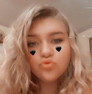 Meet your Posher, Addison